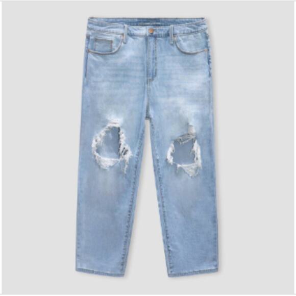 Universal Thread Highest Rise Straight Cropped Jeans in Super Light Wash 16 / 33 - Picture 12 of 13